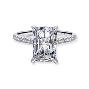 925 Sterling Silver Emerald Cut CZ Ring